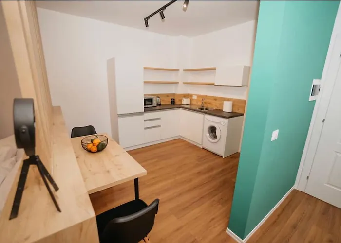 Tirana Green Apartment Apartment *