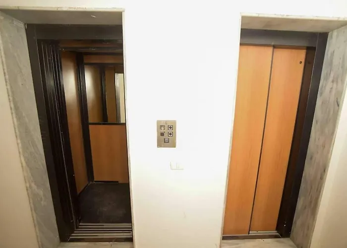 Apartment Tirana Green Apartment *