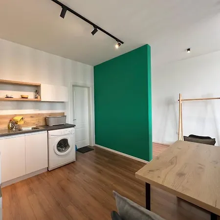 Tirana Green Apartment Apartament